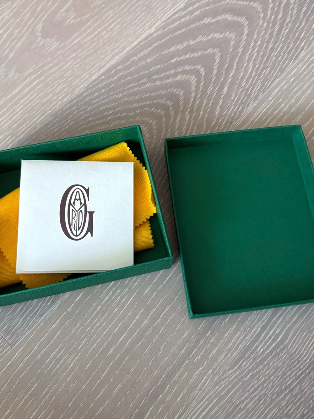 Goyard Green Wallet Gift Box with Yellow Cloth